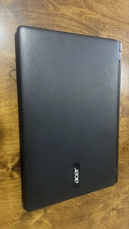 Ноутбук Acer Extense 1 Ноутбук Acer Extense 1
