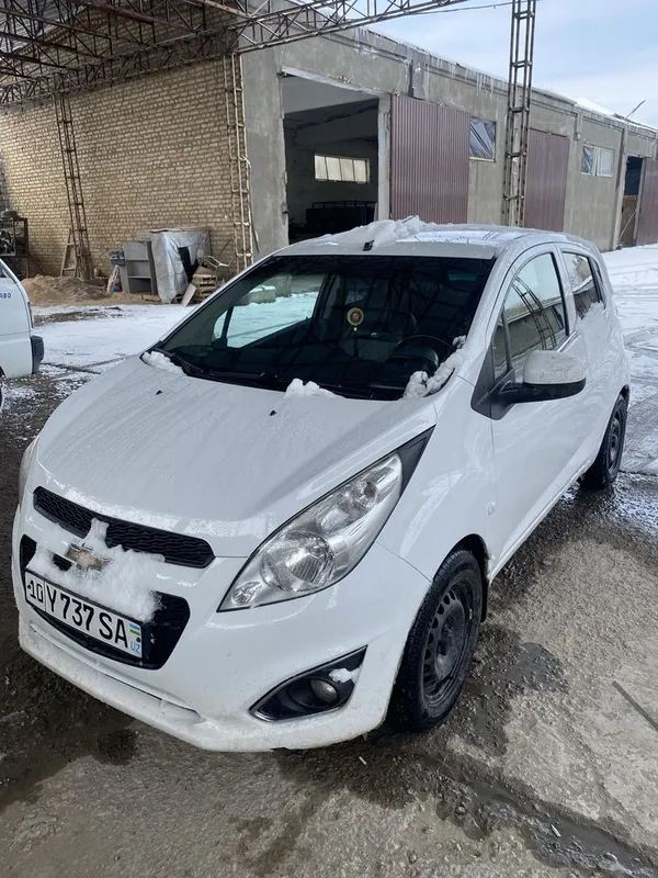 Chevrolet spark 2019 — фото 1