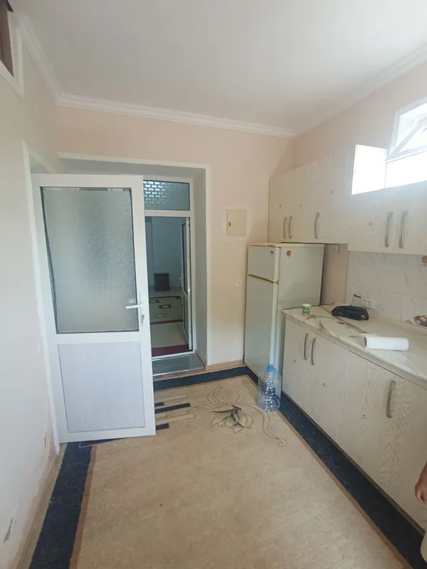 1 honali kvartira ijaraga beriladi. Hamma sharoitlar yaxshi — фото 2