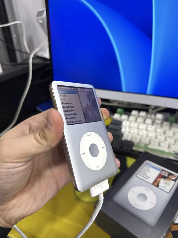 Ipod classic 160gb silver 5 Ipod classic 160gb silver 5