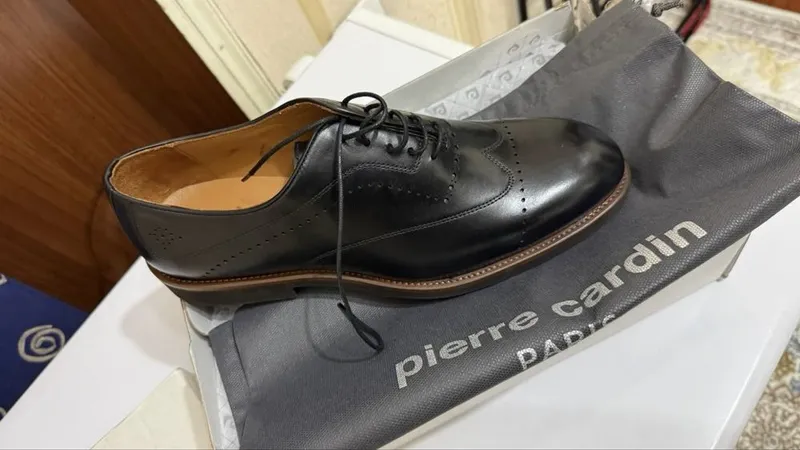 Продам туфли абсолютно новые Pierre Cardin 100% Original Кожаные
