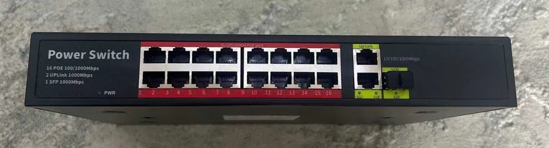 16 портовый Гигабитный POE свич + 2 RJ Порта + 1 SFP порт