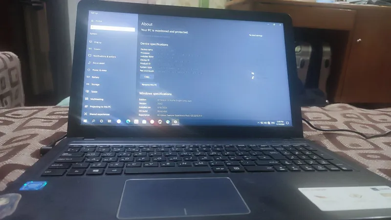 Ноутбук Asus x543m 1 Ноутбук Asus x543m 1