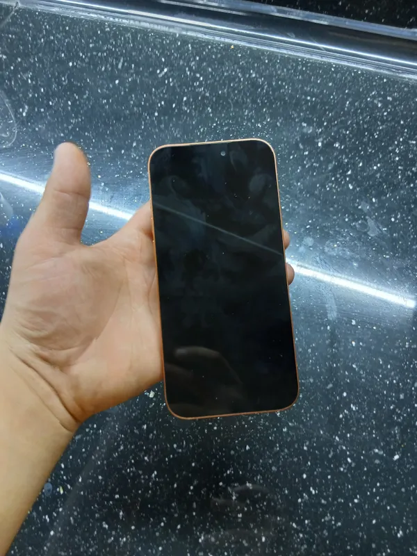 iPhone 17 Pro max narxi 2 000 000 sõm 2