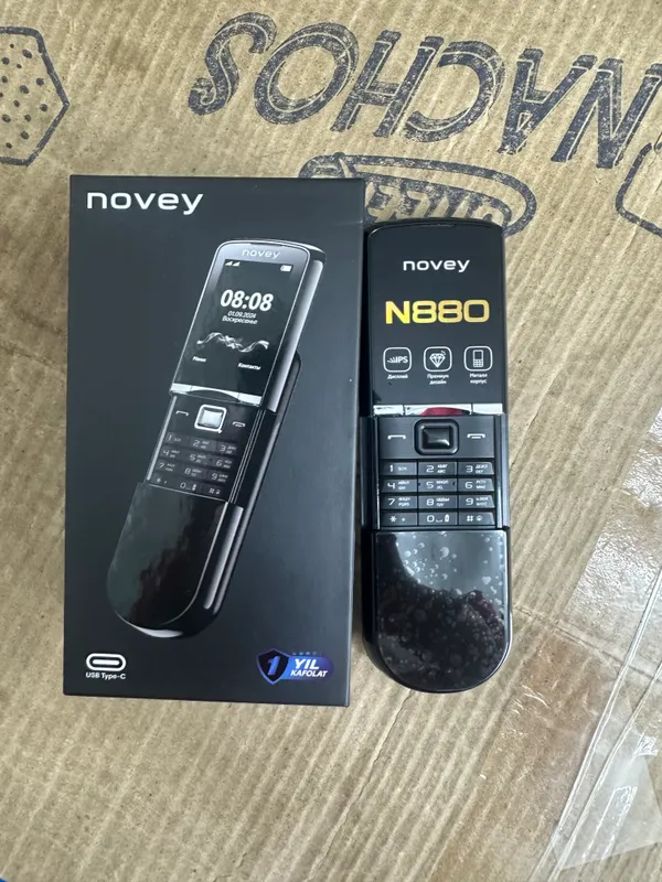 Novey 880 1