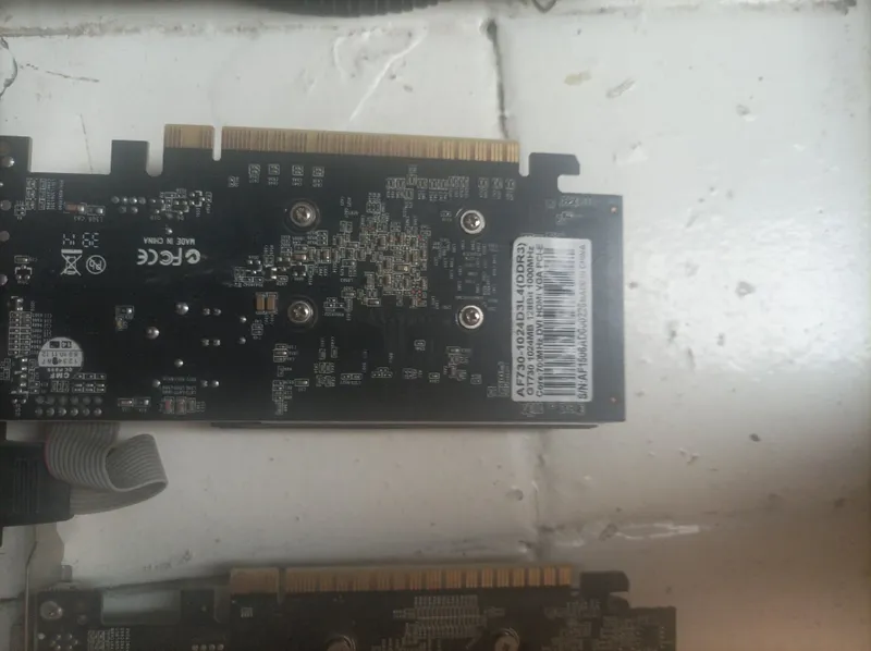 Продам видеокарту 6