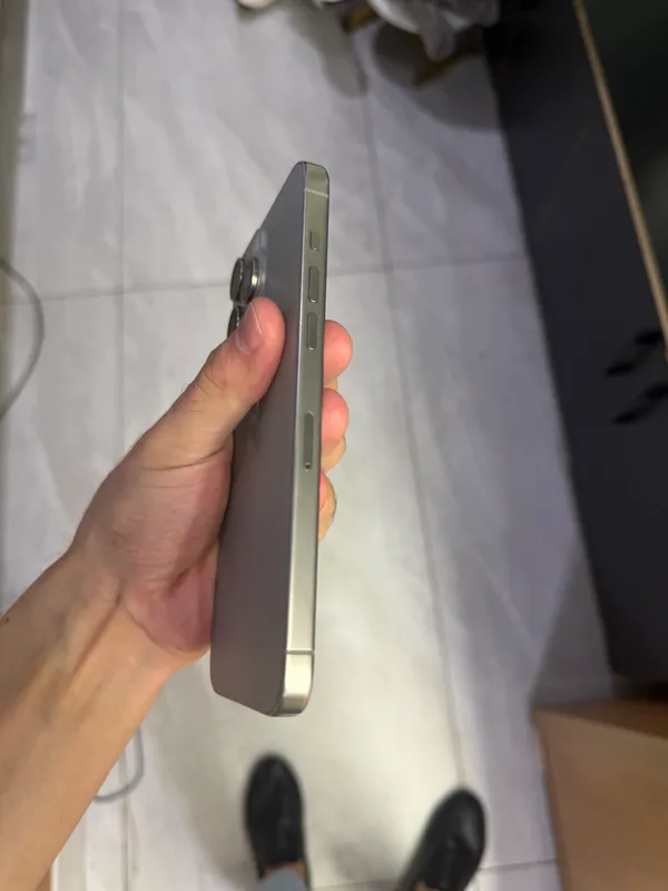 iPhone 15 Pro Max 4 iPhone 15 Pro Max 4