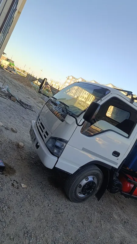 Isuzu Samosval sotiladi moshina Radnoy 4 Isuzu Samosval sotiladi moshina Radnoy 4