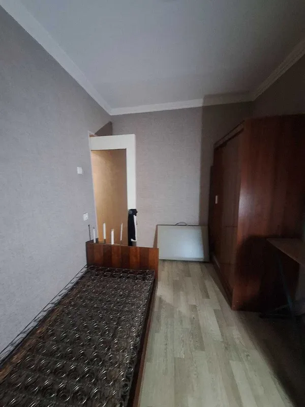 Сдается 3 комнатная квартира на 2 этаже в 4 этажном доме на Джуне — фото 5