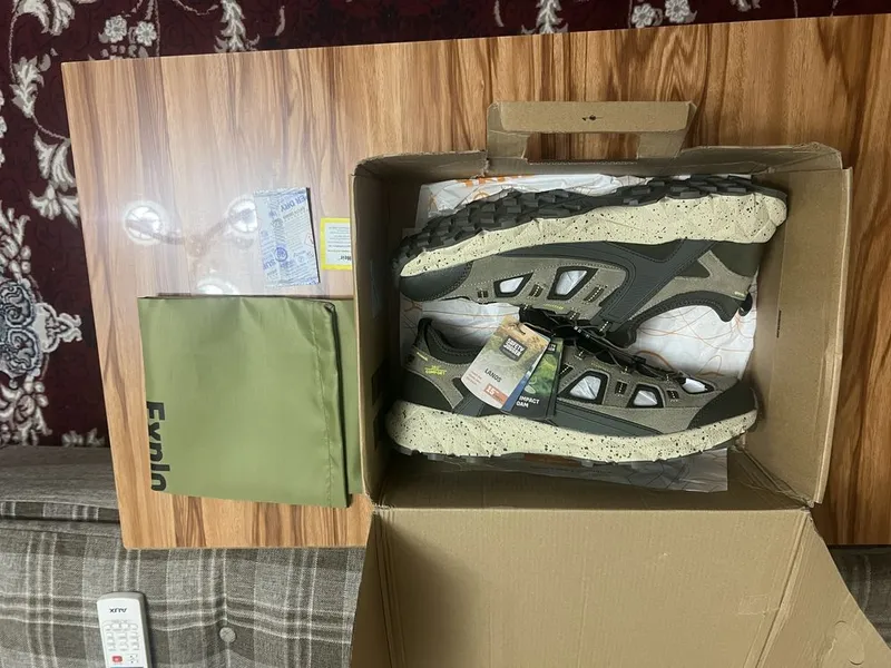 Продаются трекинговые новые красовки Safety jogger adventure — фото 1