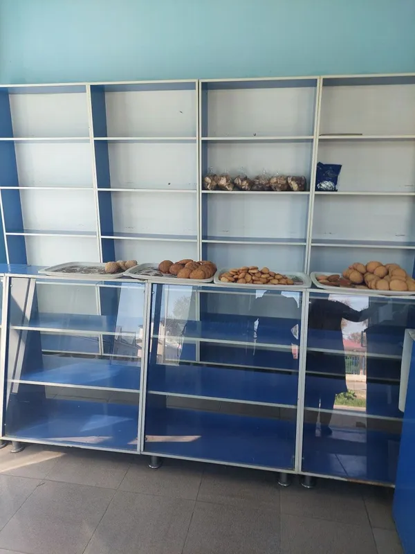 Savdo do'koni uchun vitrina holati yaxshi