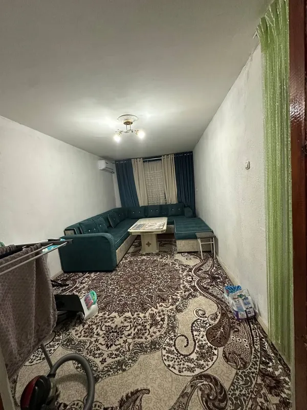 Чирчик продается 2з комнатная кв4 микрорайон31000$ — фото 1
