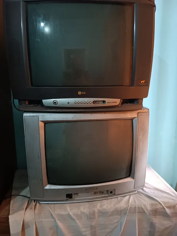 Телевизор LG 50000сум