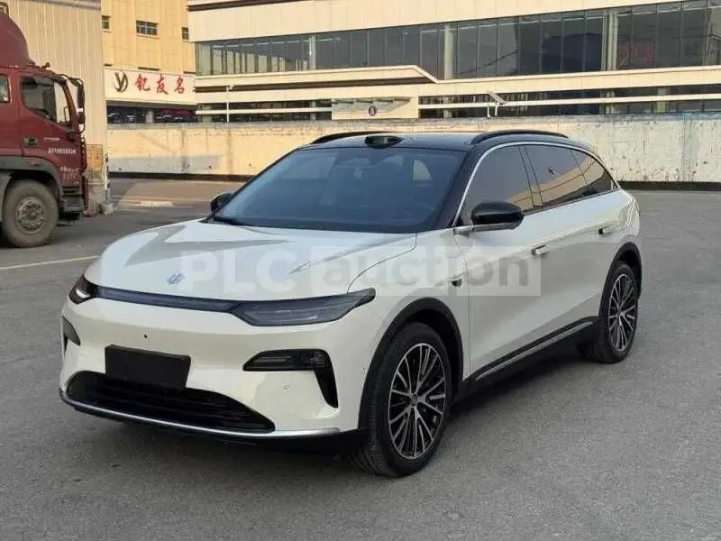 Leapmotor C11 naqd va xalol nasiyaga
