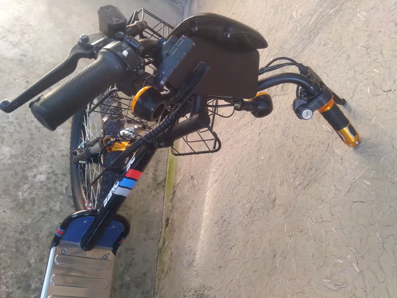 Veloskuter 4 Veloskuter 4