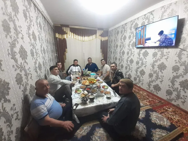 урганч шахрида 3 хонали квартира сотилади