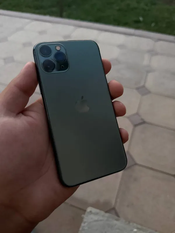 iPhone 11 Pro 2 iPhone 11 Pro 2