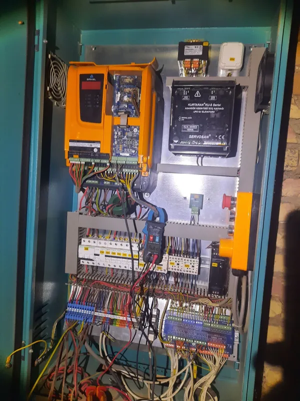 Elektrika va kip avtomatika xizmatlari mavjud Elektrika va kip avtomatika xizmatlari mavjud
