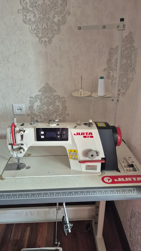 tikuv mashinasj Juita F2 2