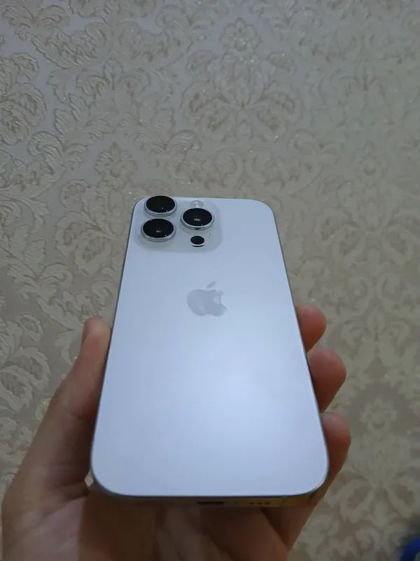 IPHONE 16 PRO — фото 2