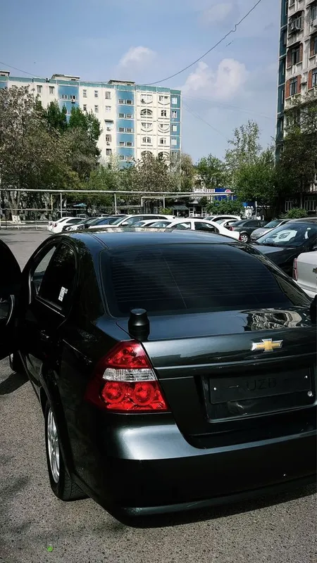 Nexia 3 Mokriy Asfalt holati yaxshi