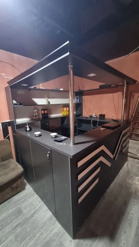 Retseption bar sotiladi