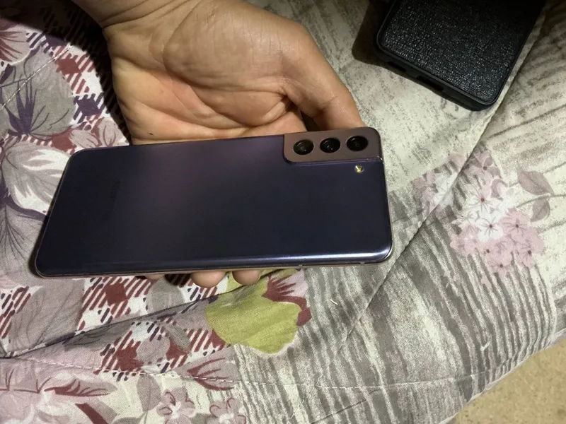 Samsung s21 + 5G 1 Samsung s21 + 5G 1