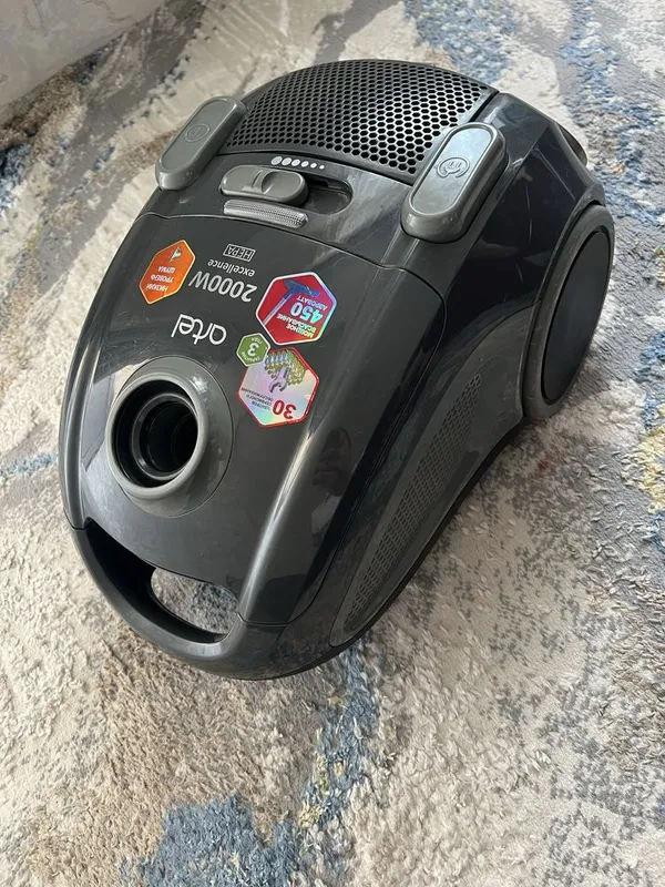 ПЫлесос сотилади artel 2000w овози паст яхши ишлайди холати яхши — фото 1