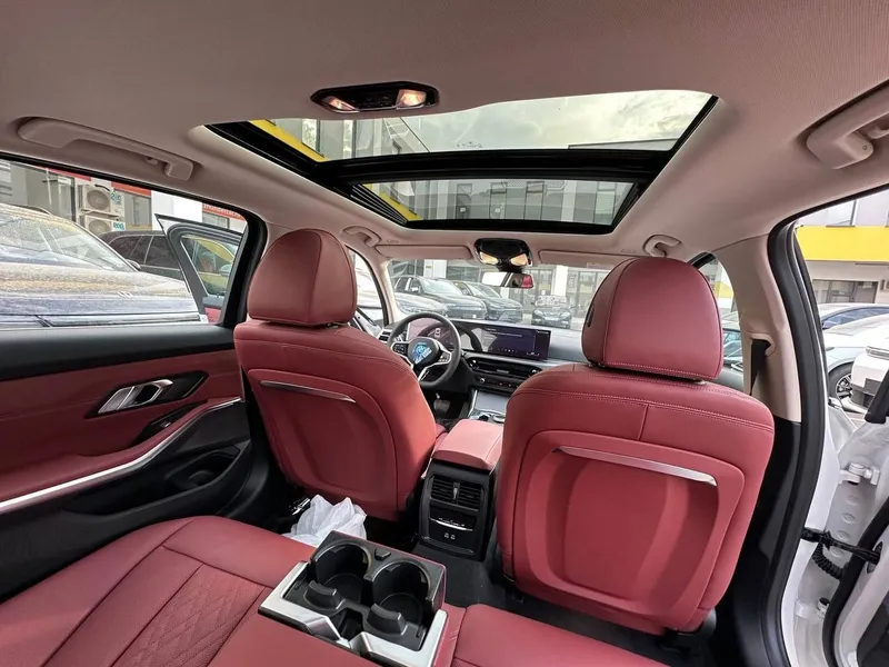 BMW I3 edrive 35L 4 BMW I3 edrive 35L 4