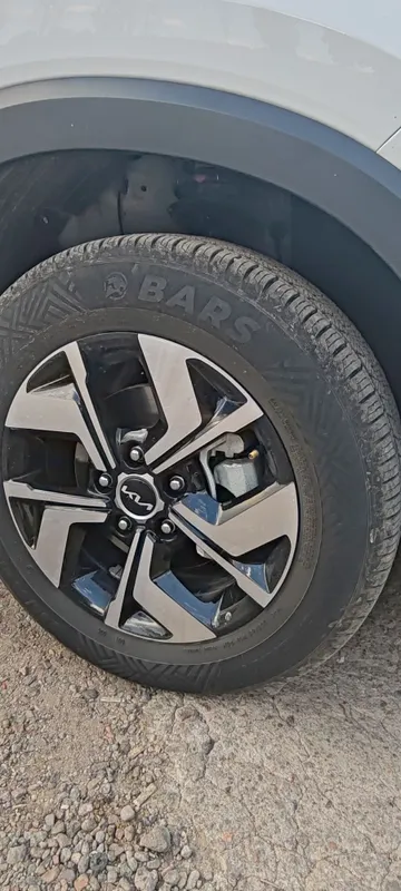 205 65 R16 balonni ozi sotiladi 3 205 65 R16 balonni ozi sotiladi 3