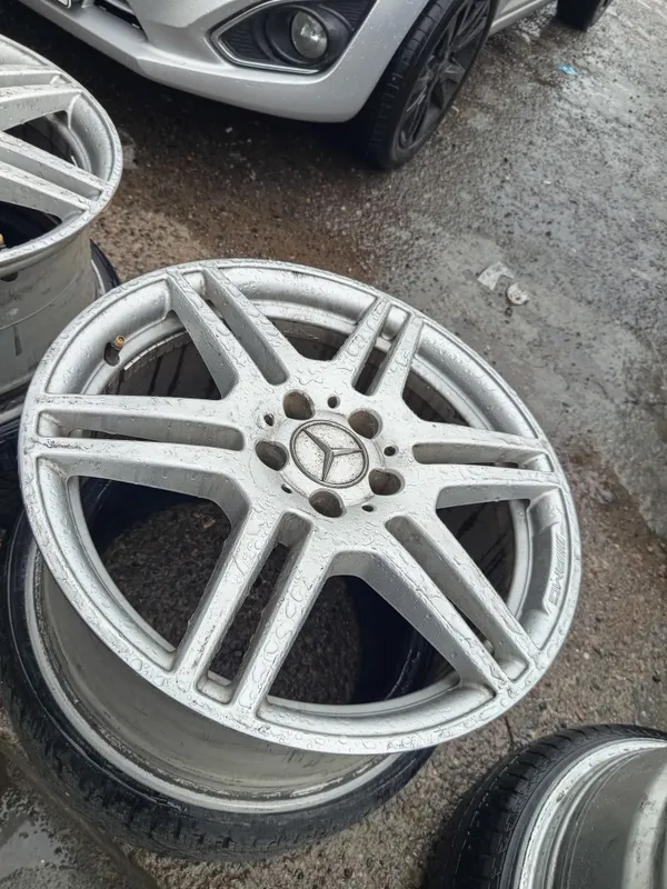Mersedes 212 arginal diska R18
