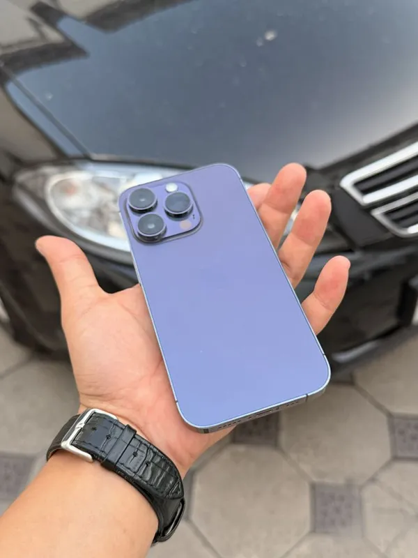 iPhone 14 Pro 256GB Purple 1