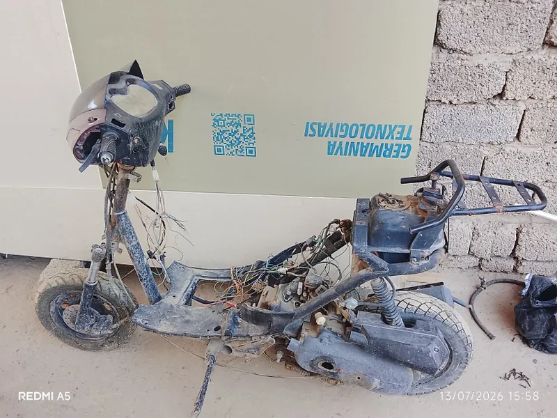 Skuter zapchast sotiladi 4 Skuter zapchast sotiladi 4