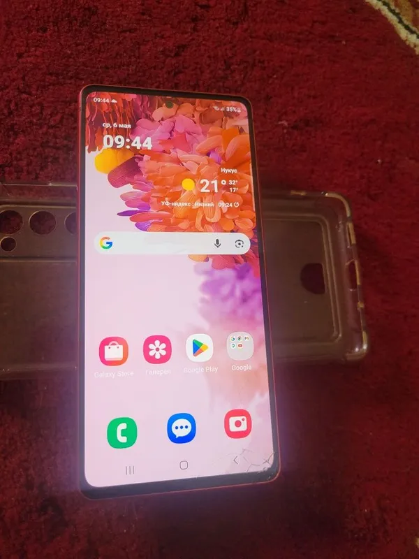 Samsung galaxy S20fe 6+6/128gb