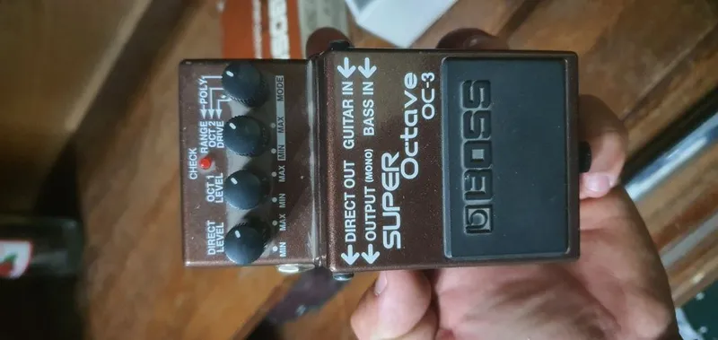 BOSS Oktaver sotiladi yangi... 2 BOSS Oktaver sotiladi yangi... 2
