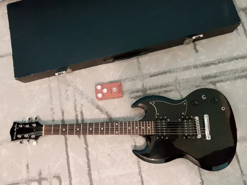 Original Harley Benton SG uslubidagi gitara 4 Original Harley Benton SG uslubidagi gitara 4