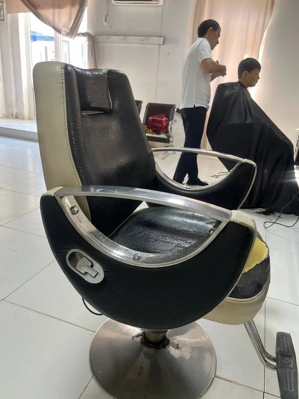 Sartarosh va barberlar uchun jihozlar 7