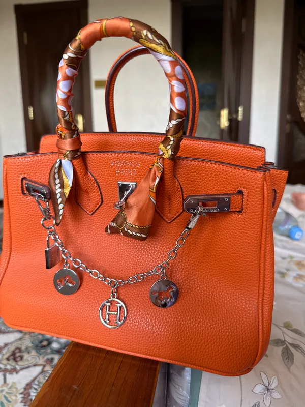 Sumka HERMES holat yangi 1