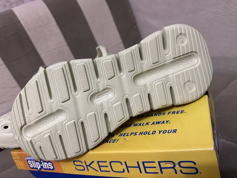 Оригинал кроксы и сланцы от бренда SKECHERS USA — фото 1