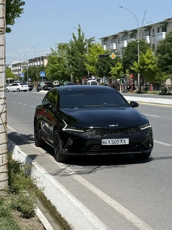 Киа K5 2023, комплектация 5, без люка. 1