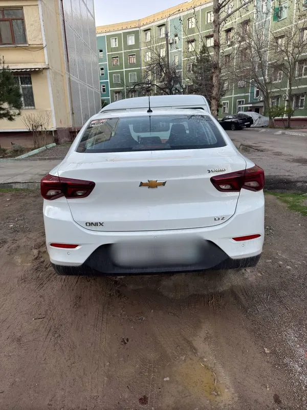 Onix 4LT LTZ Turbo AT 2025 1,2 л. Turbo, 132 лс., АКПП 15" 3 Onix 4LT LTZ Turbo AT 2025 1,2 л. Turbo, 132 лс., АКПП 15" 3