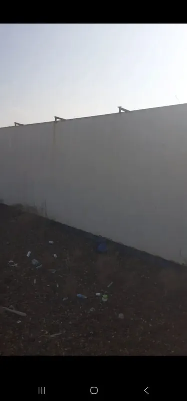 Container sotiladi,hojatxona qilingan