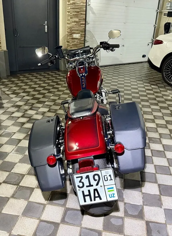 Продается! Мотоцикл HARLEY DAVIDSON — фото 1
