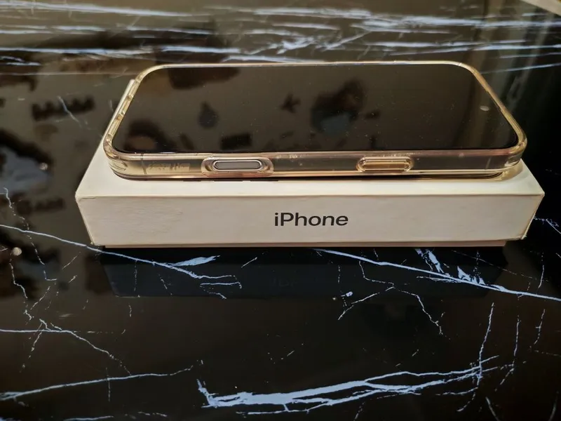 Iphone 16 pro max — фото 2