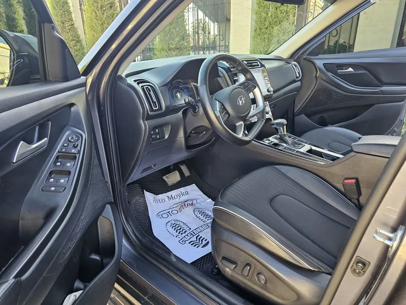 Hyundai Creta Restayling 1.6l. Eng fuli. Yili 2021. Narxi 16000 — фото 4