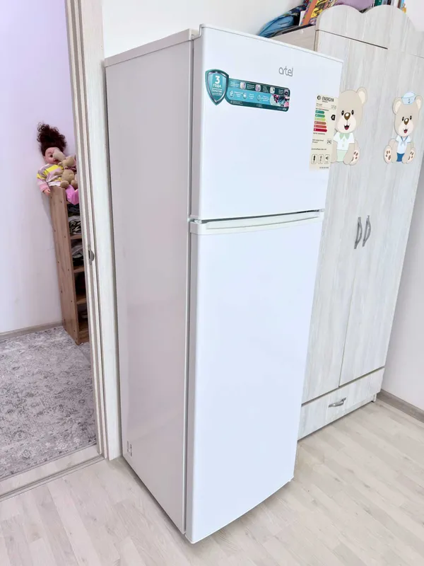 Продаётся холодильник Artel (HD 341FN) 207+55 литр 7