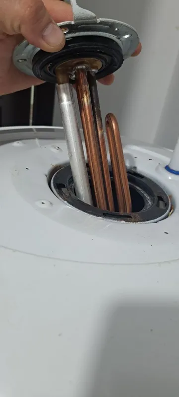 Ariston 100 L 800 ming — фото 2