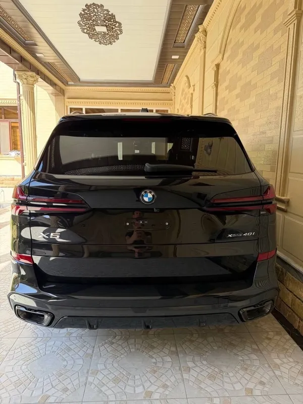 Bmw x5 xDrive40i — фото 2