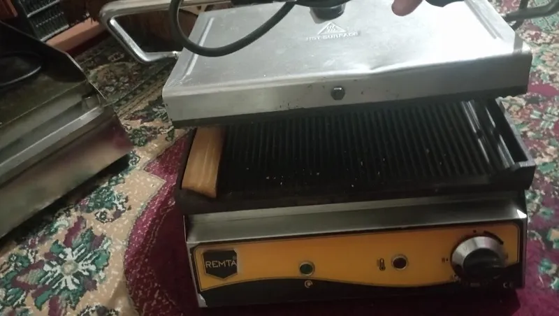 Tostir izgara iwlidi