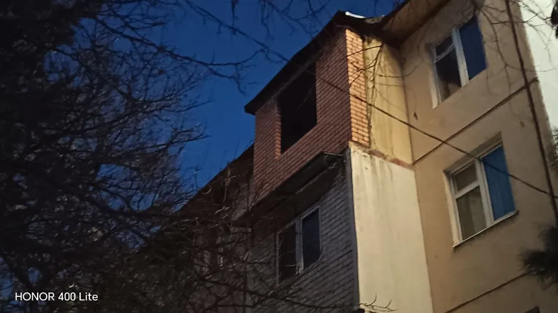 Balkonga g'isht teramiz.Kladka balkon . Керпичная кладка балканов — фото 3